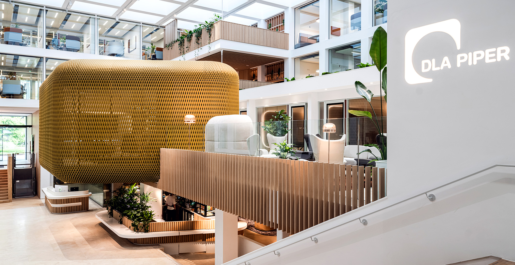 Kantoorbezoek DLA Piper